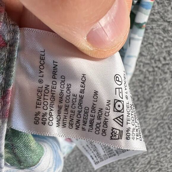 Tommy Bahama Hawaiian Shirt Men's XL Colorful Floral All Over Tencel Palm tree - Picture 9 of 10